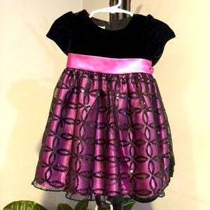👗 Beautiful toddler’s dress